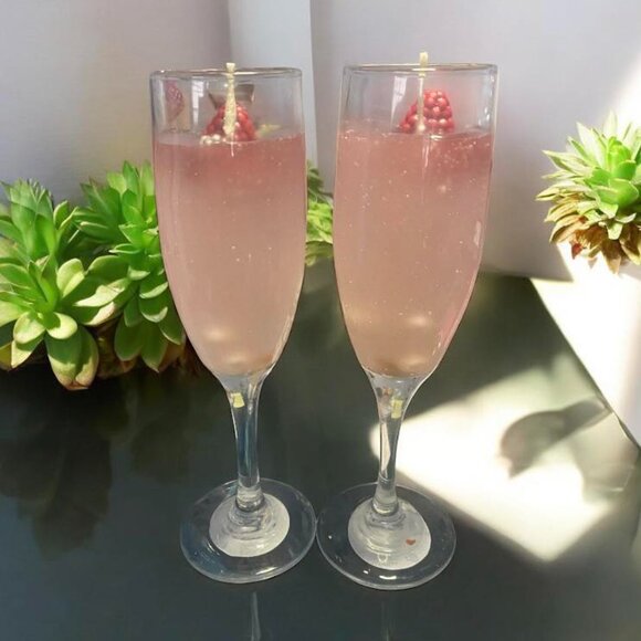 Hand Crafted Champagne Flute Candles - Picture 7 of 7